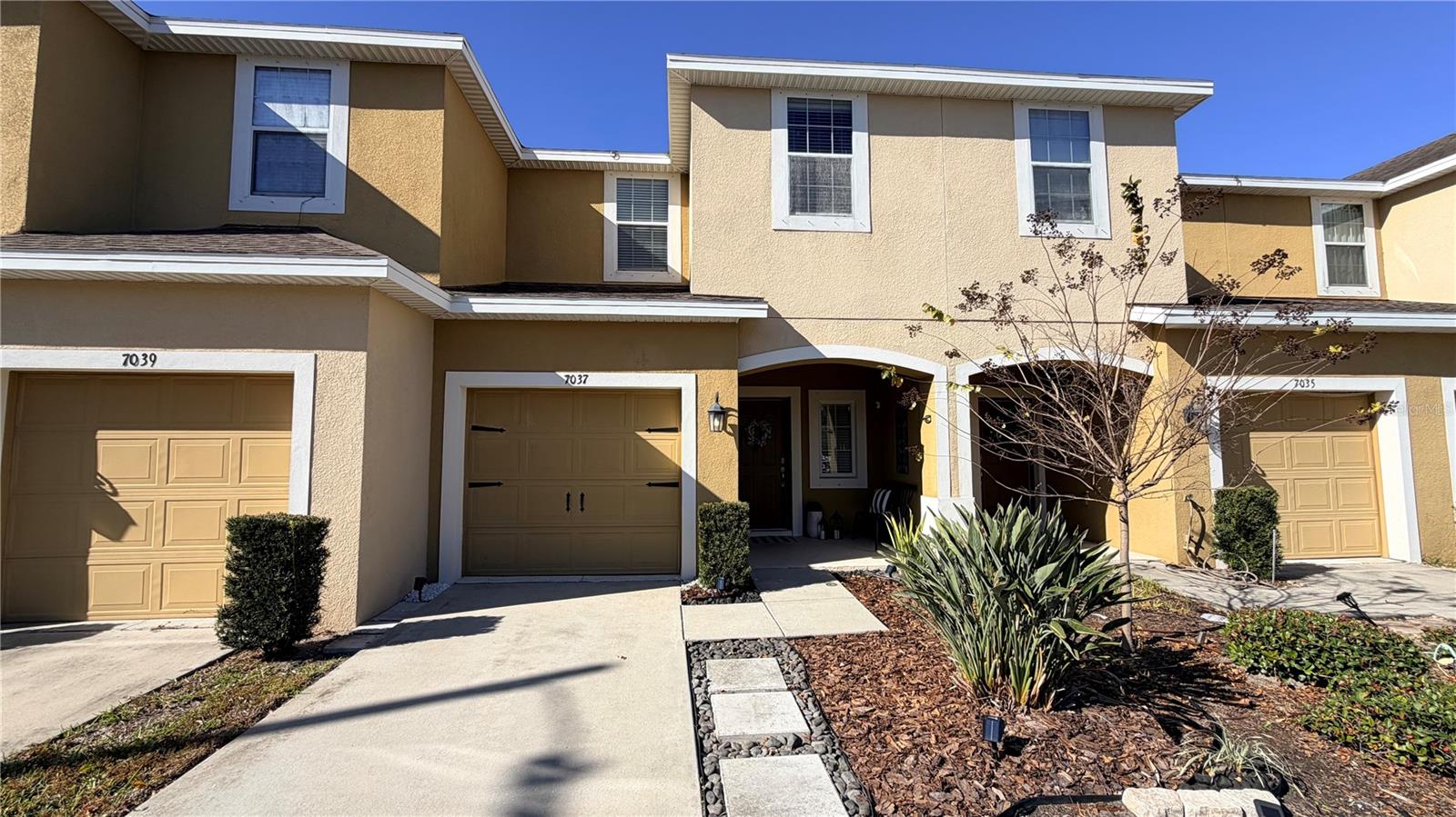 7037 Woodchase Glen Dr, FL