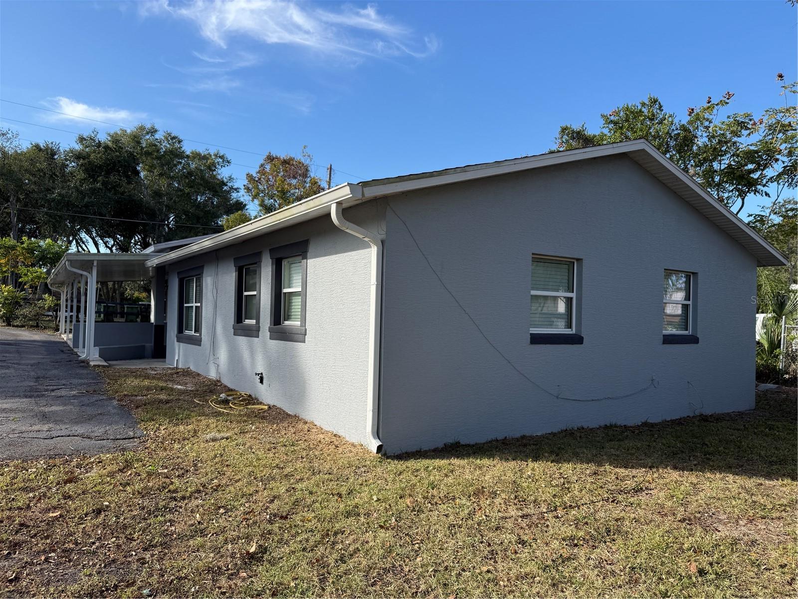 822 Lone Oak Drive, FL