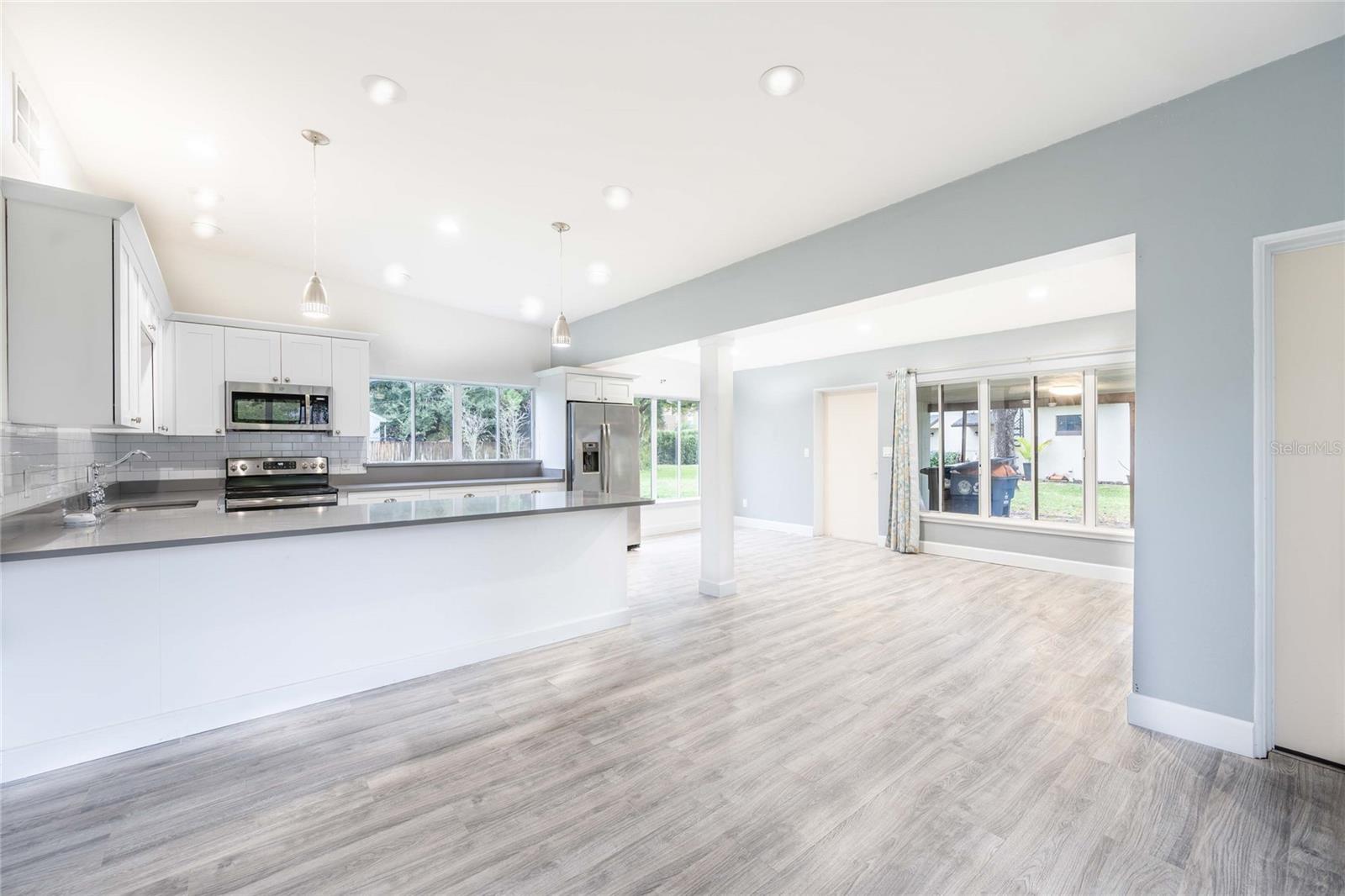 2231 Nairn Drive, FL