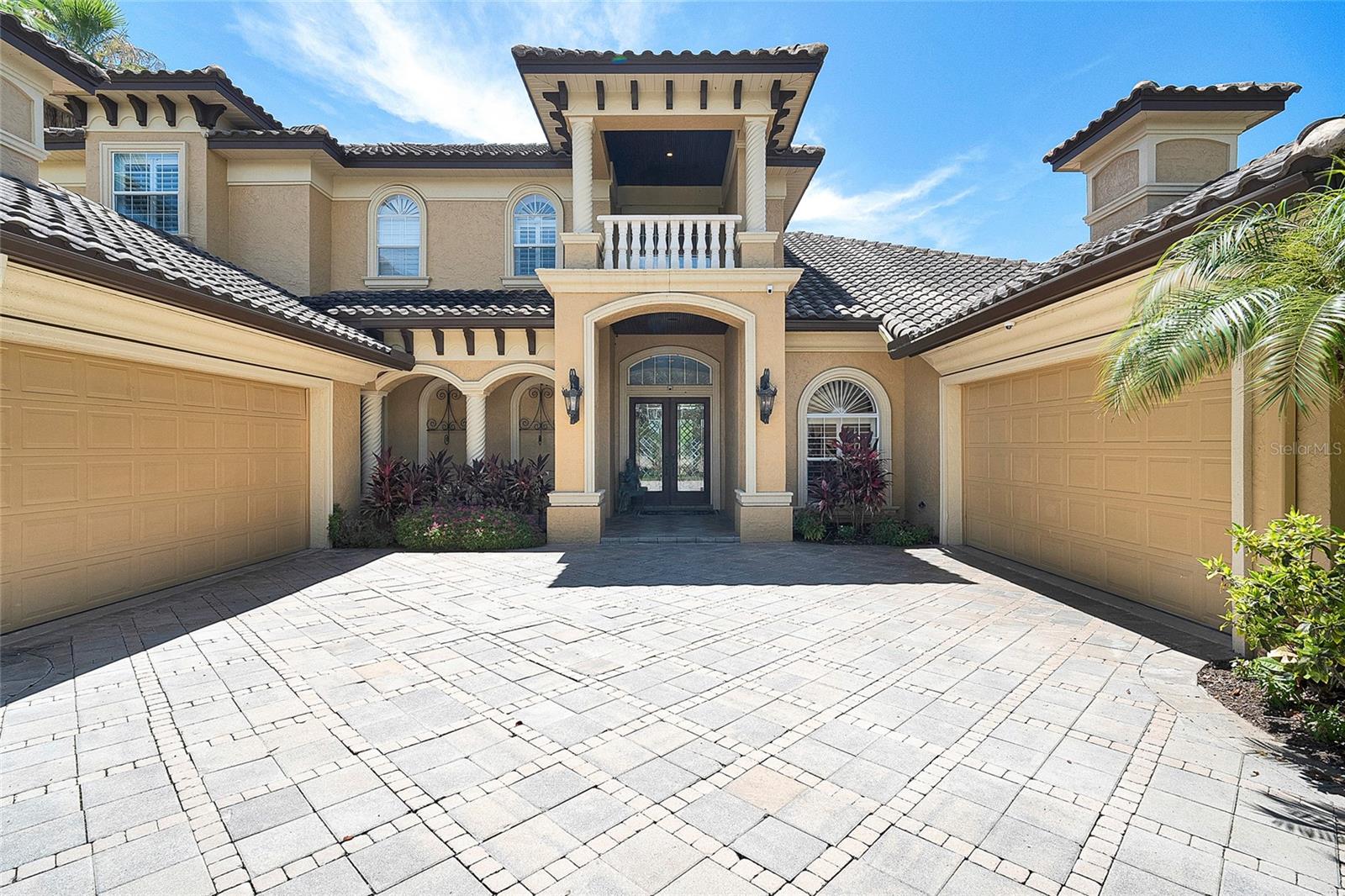 8707 Silverthorn Rd, FL