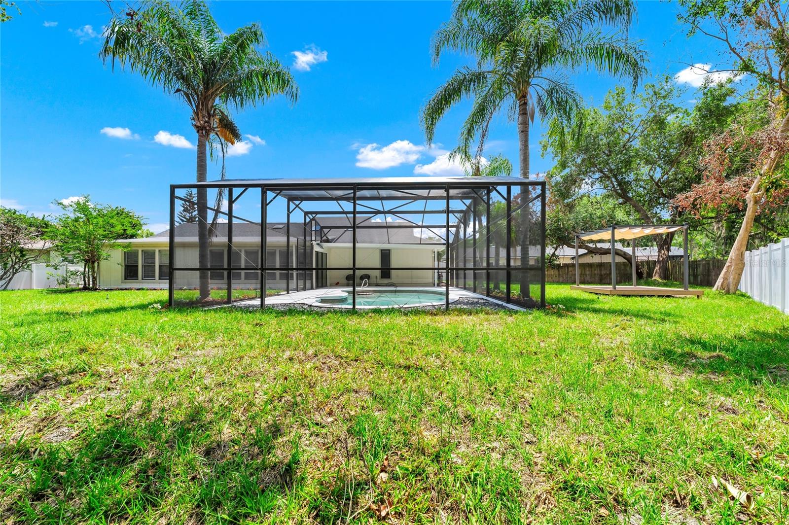 1710 Woodside Court, FL