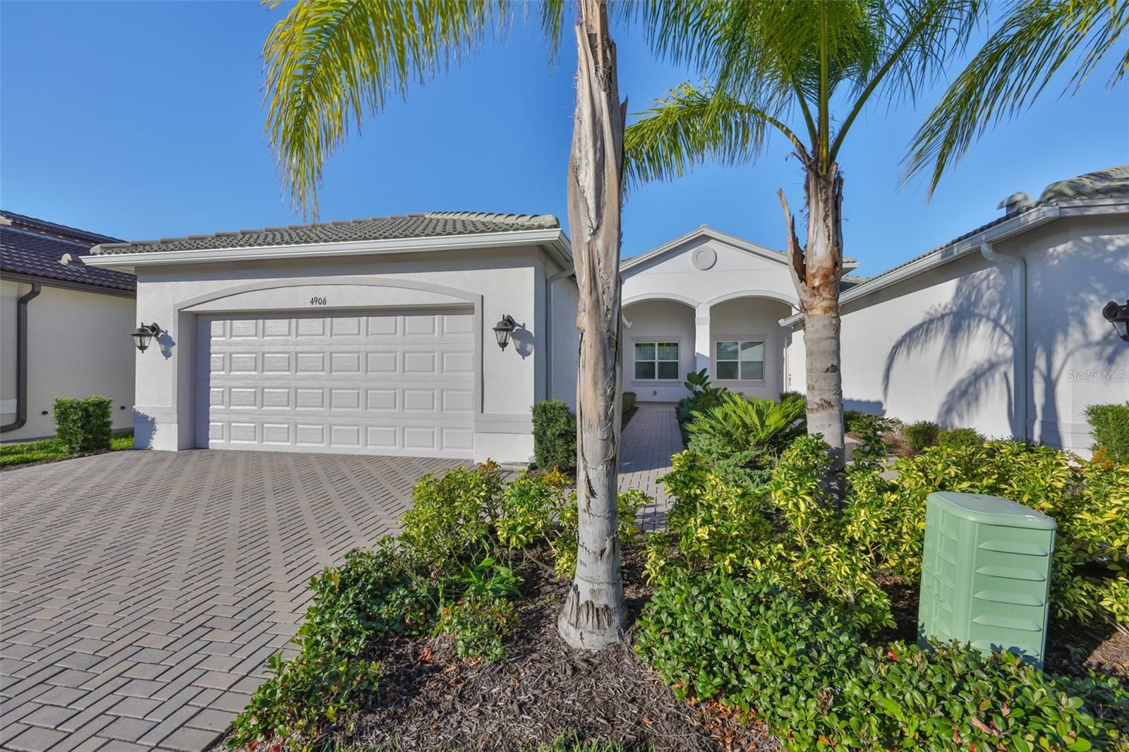 4906 Avila Lakes Dr, FL