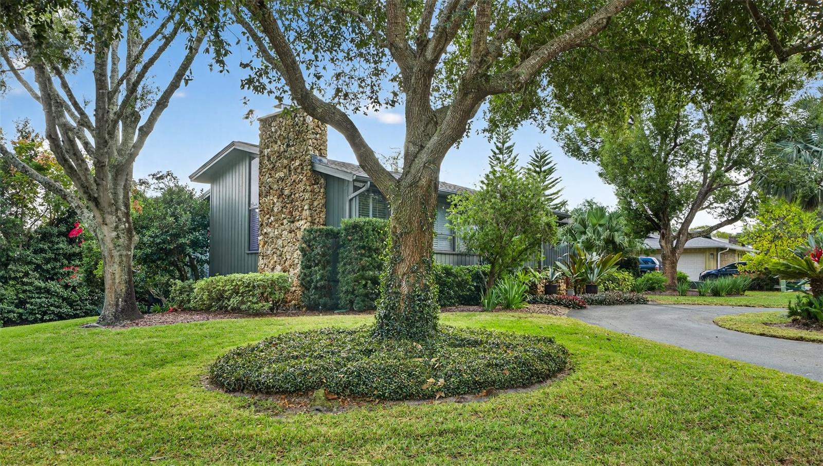 315 Sweet Bay Avenue, FL