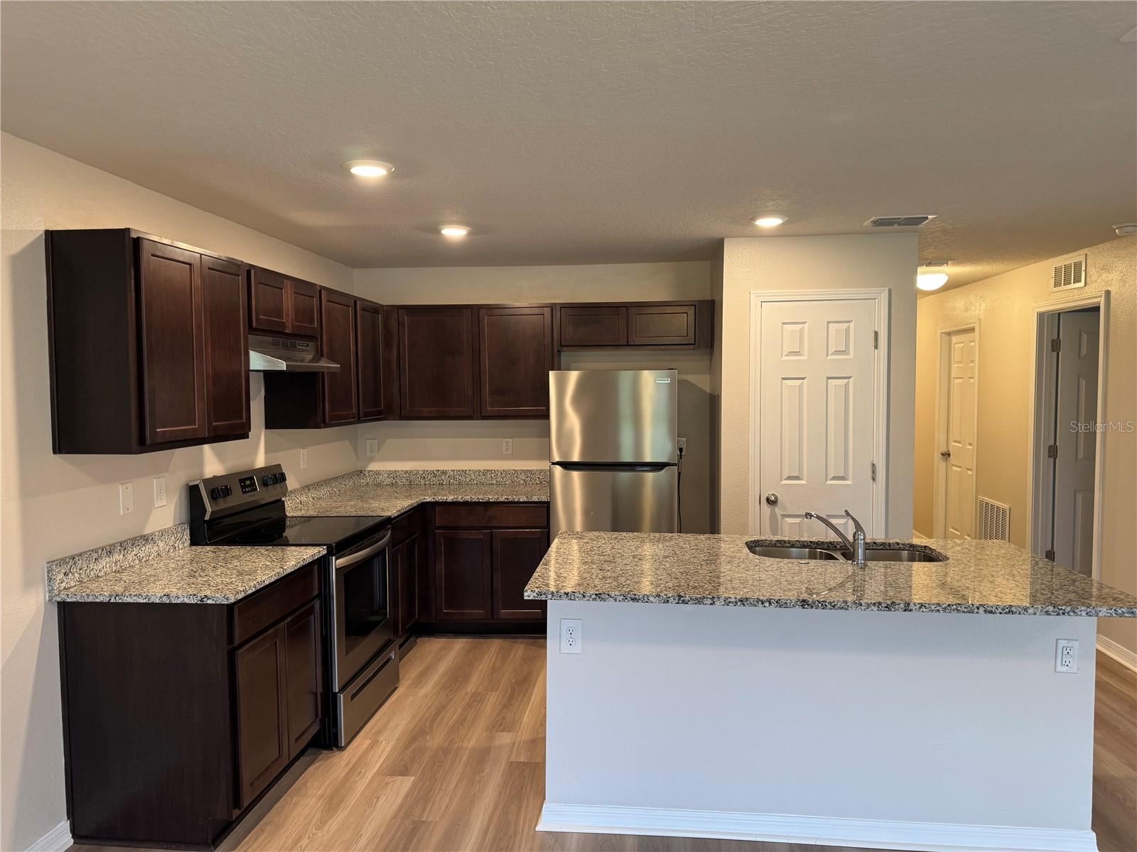 49 Brunswick Lane, FL