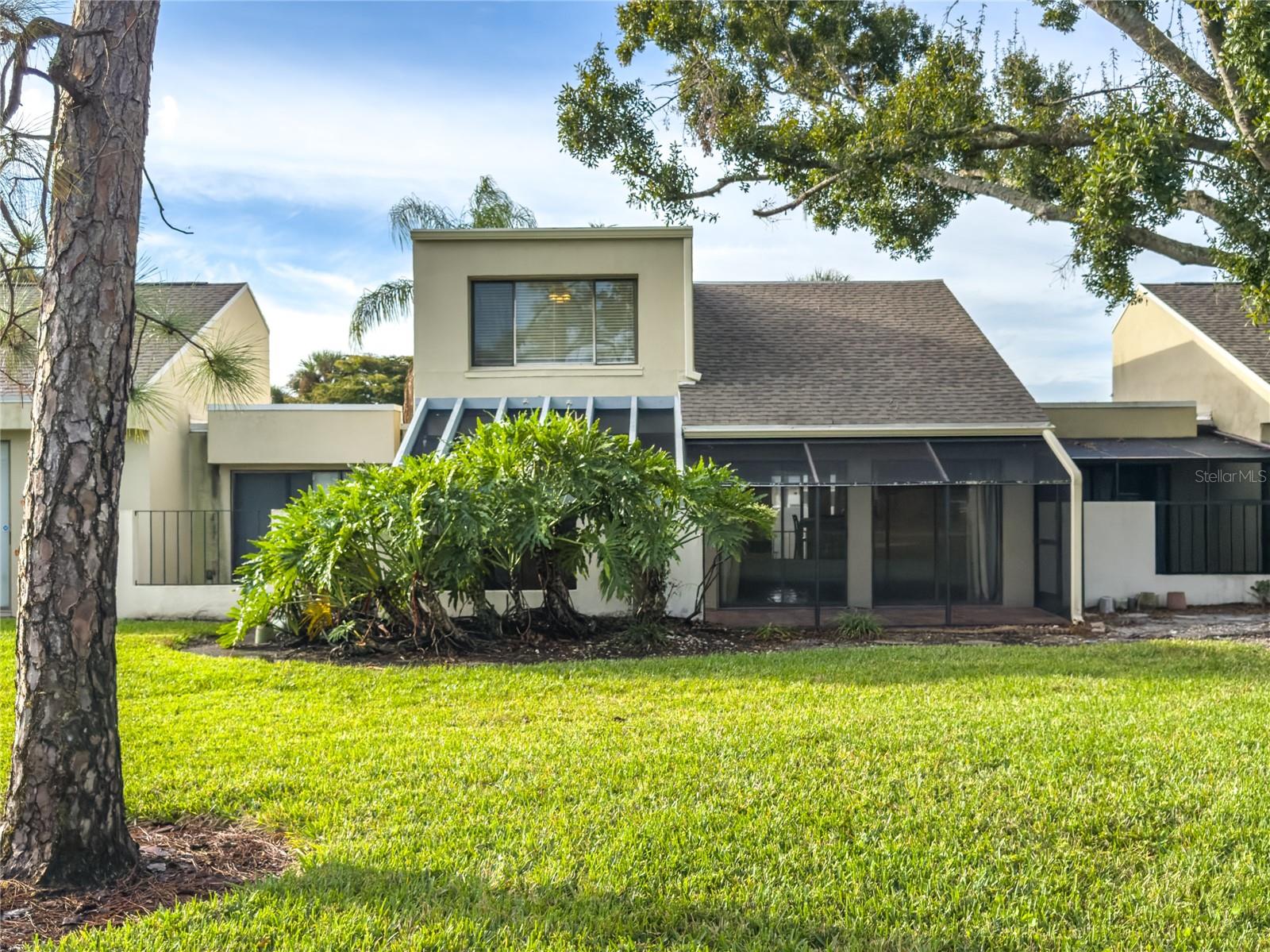2375 Lakeside Mews, FL