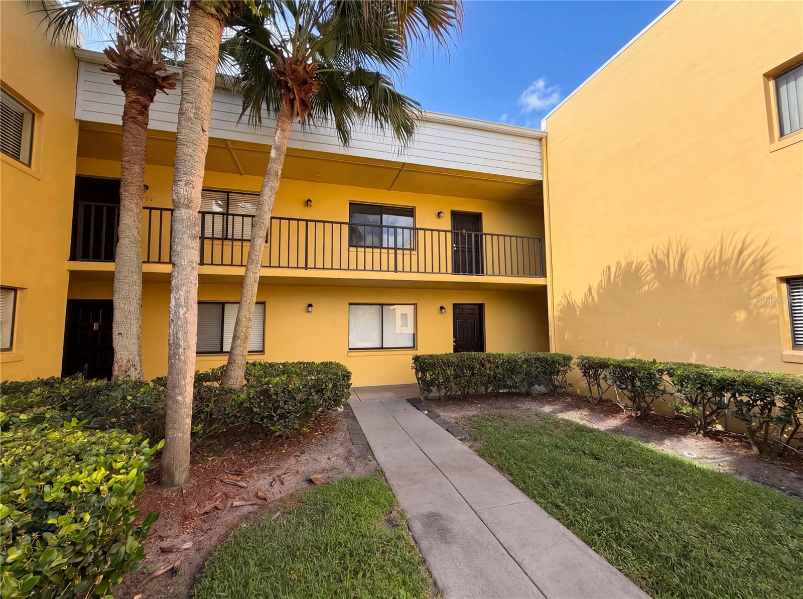 2749 Oak Park Way, FL