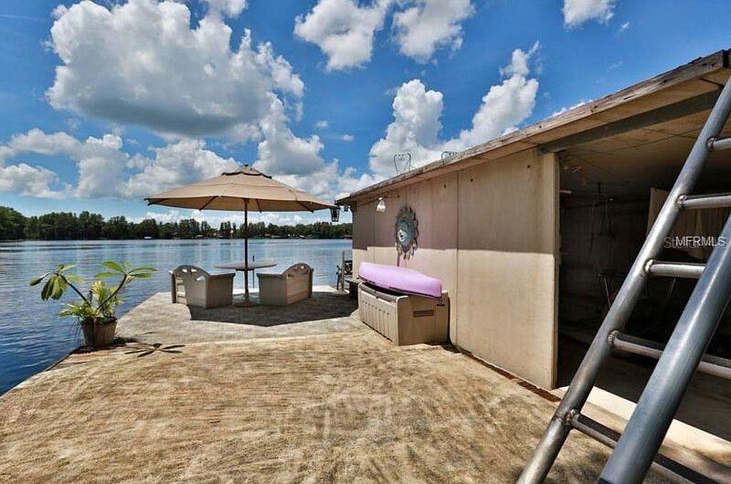 18620 Wayne Road, FL
