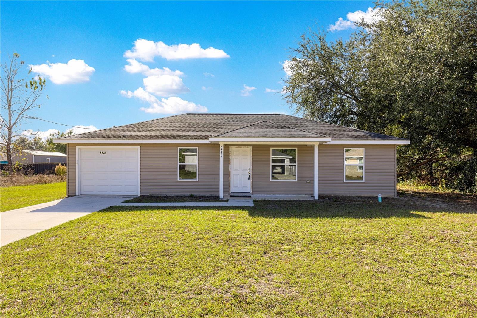5338 6th Place, FL