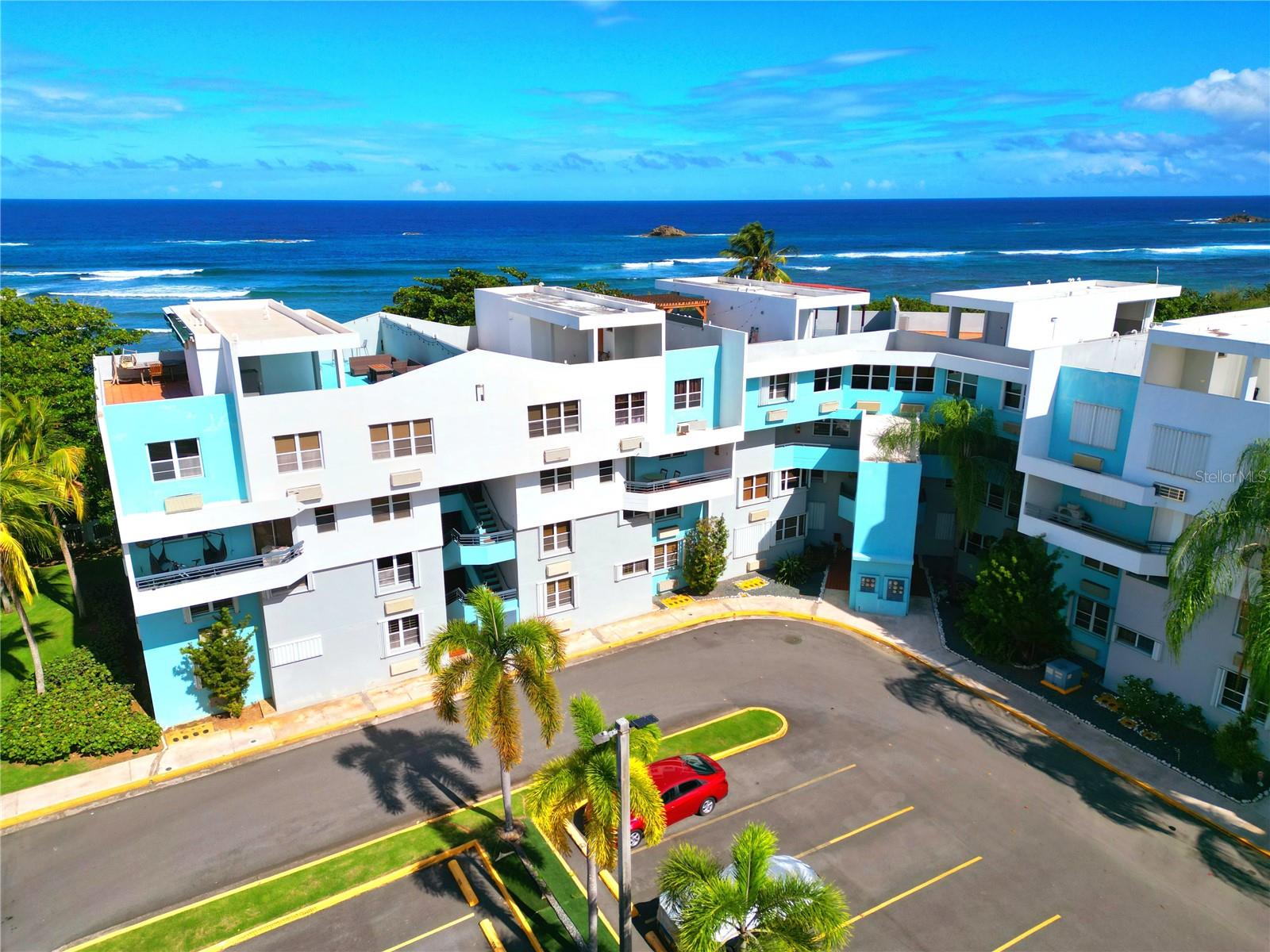St 686 Cond. Chalets De La Playa, PR