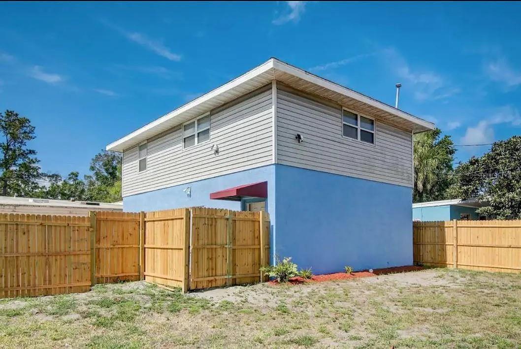 1002 Vine Avenue, FL