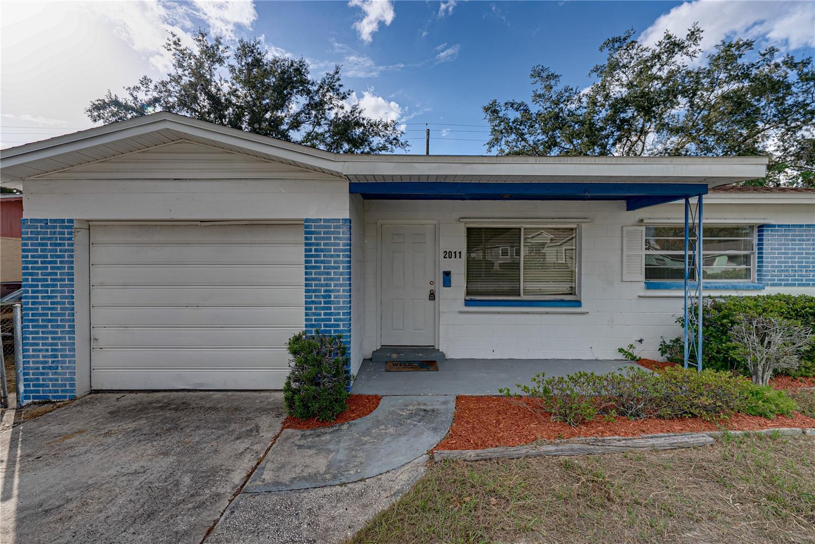 2011 9th Street, FL