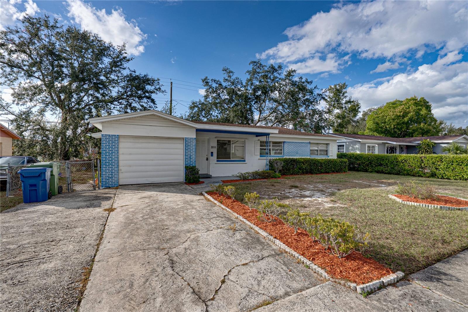 2011 9th Street, FL