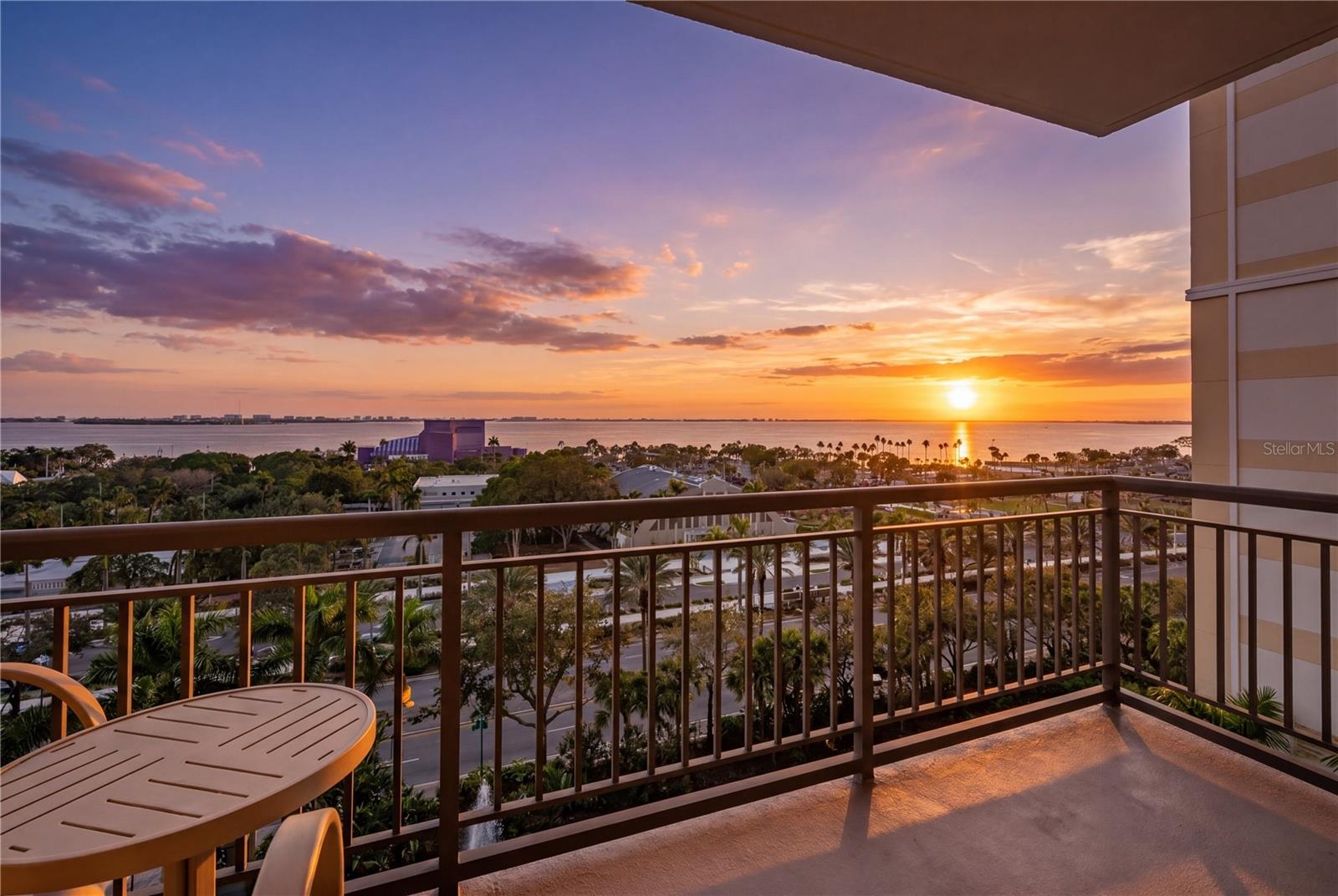 800 N Tamiami Trl #815, FL