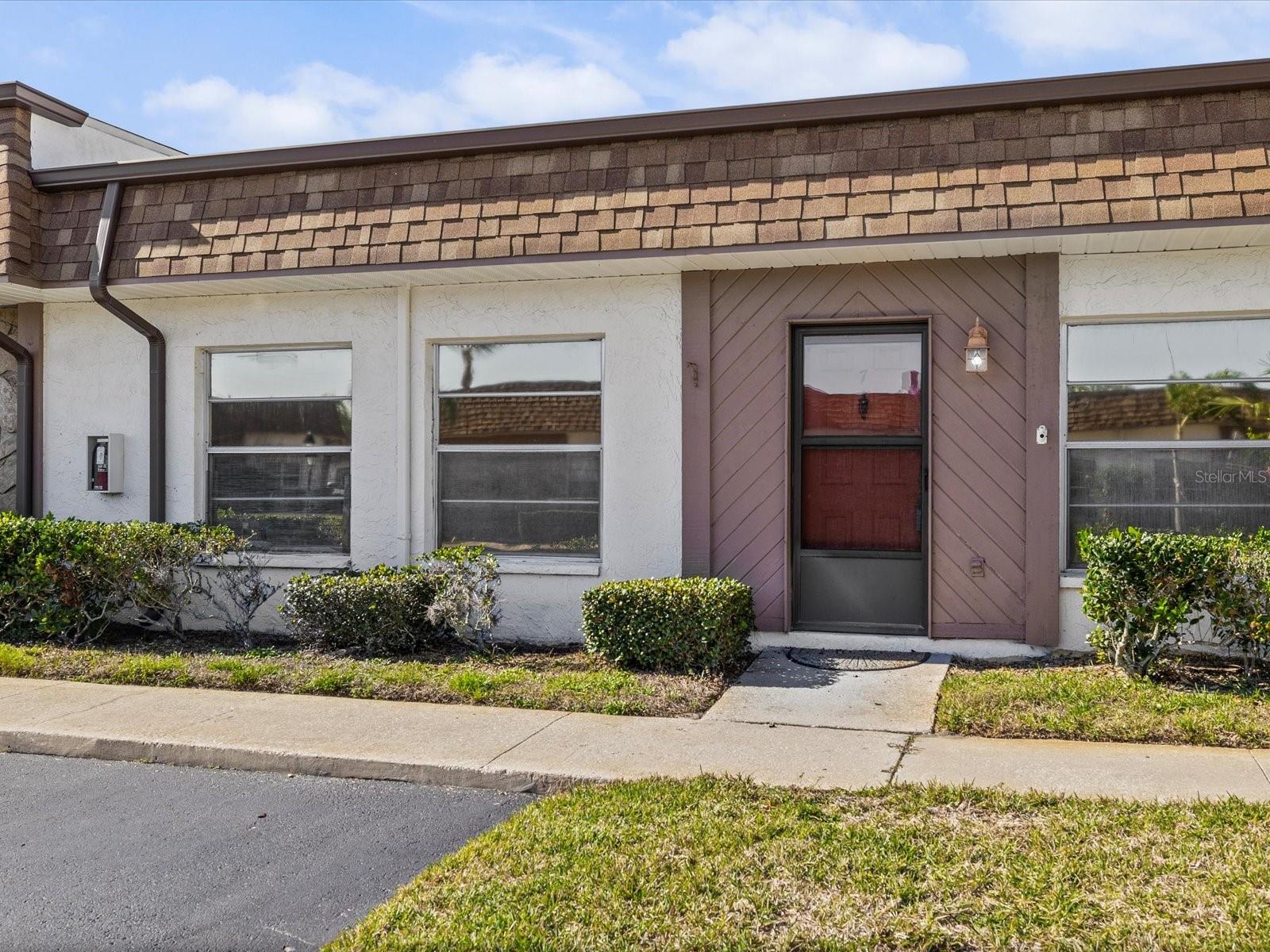 6037 Chesham Drive, FL