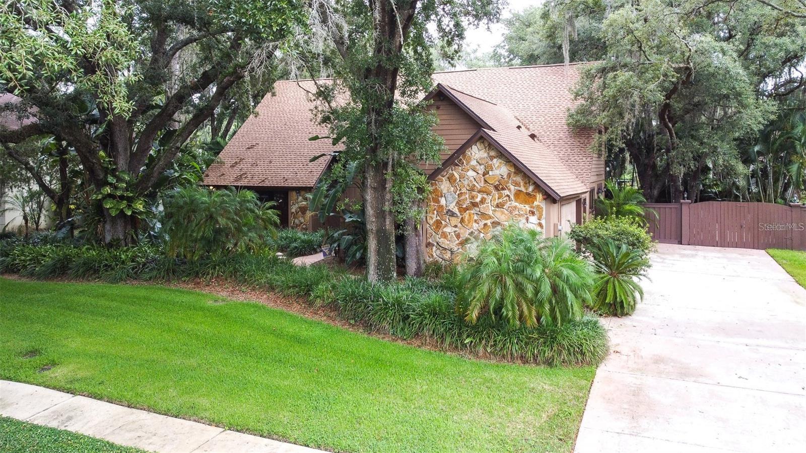 6410 E 112th Ave, FL