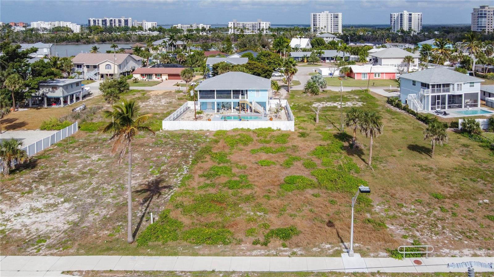 8033 Estero Boulevard, FL