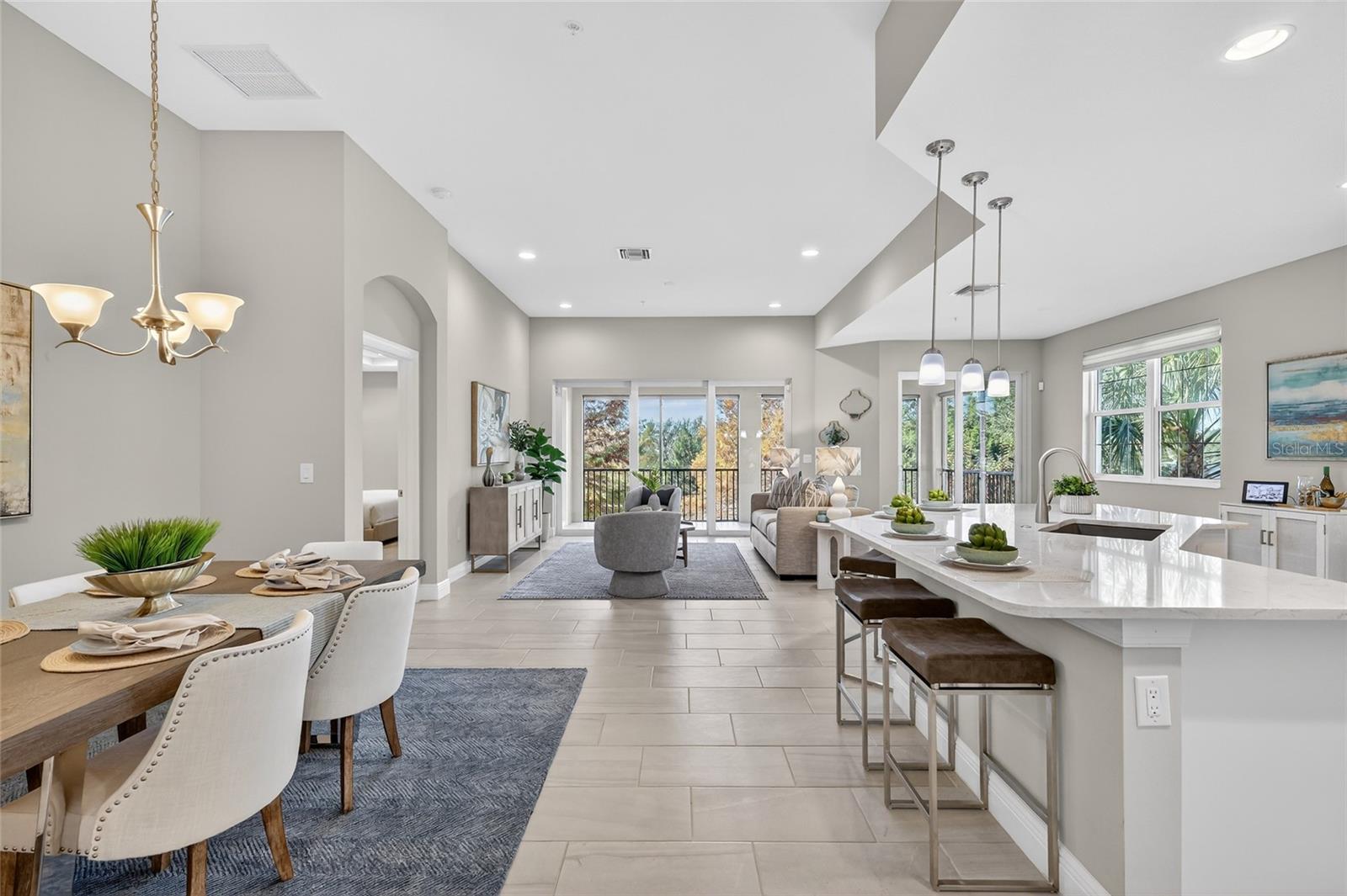 7538 Divot Loop, FL