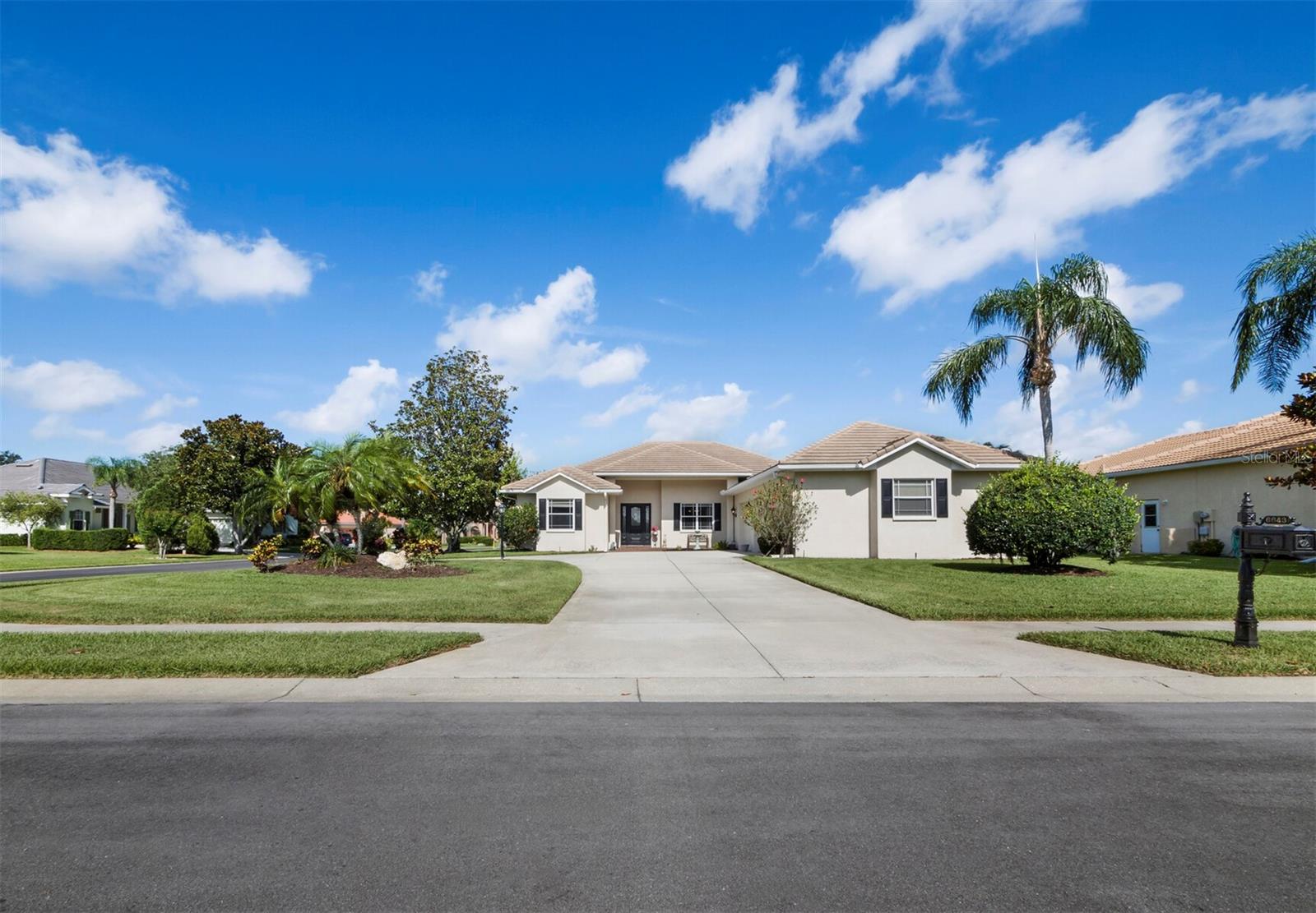 6643 Butlers Crest Drive, FL