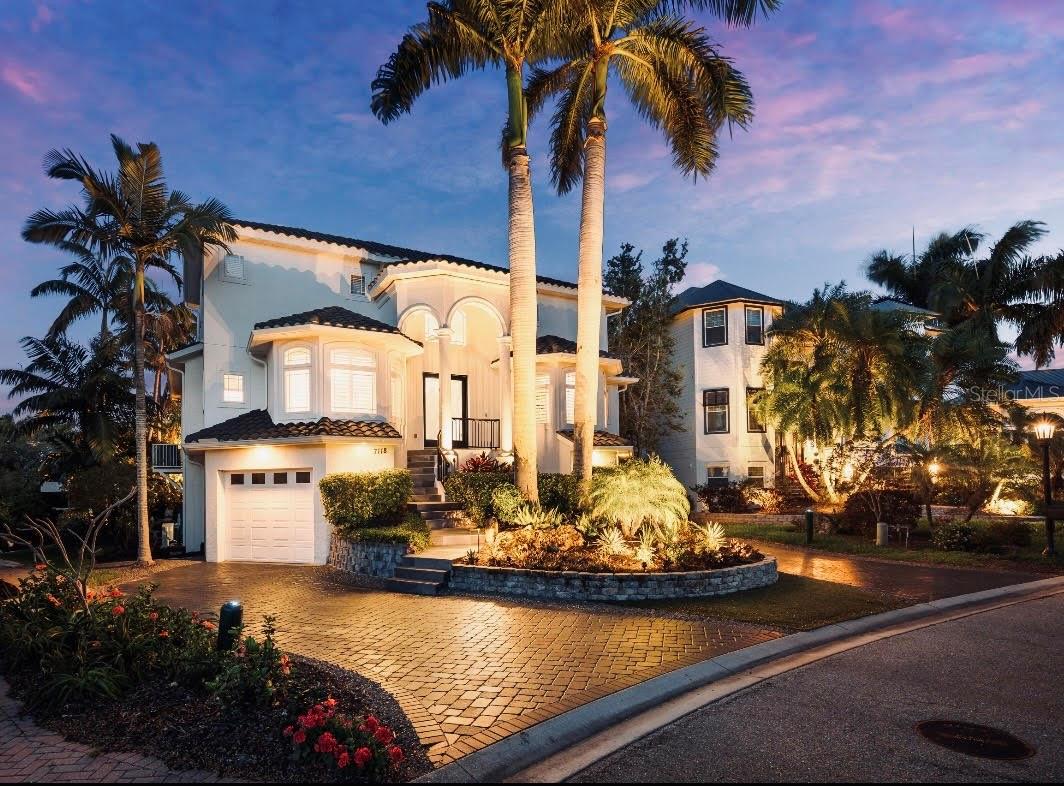 7118 Hawks Harbor Cir, FL