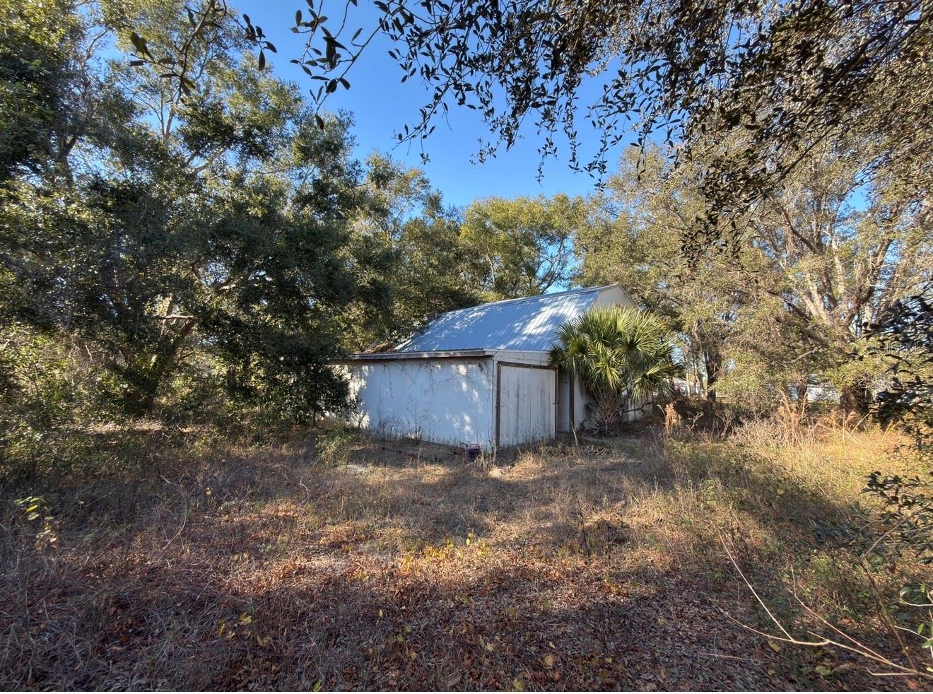24939 County Road 33, FL