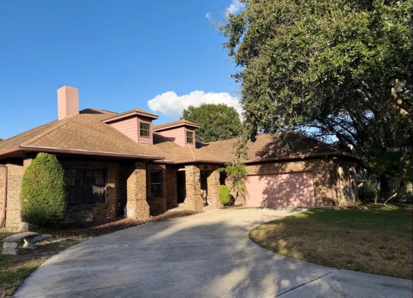 1102 Sugartree Drive, FL