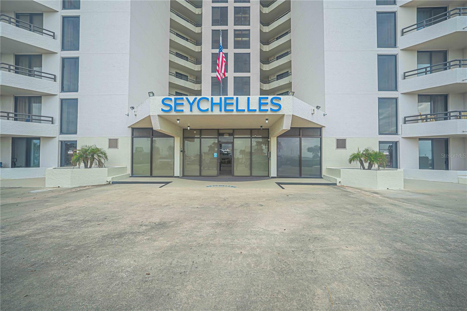 3855 S Atlantic Ave #1004, FL
