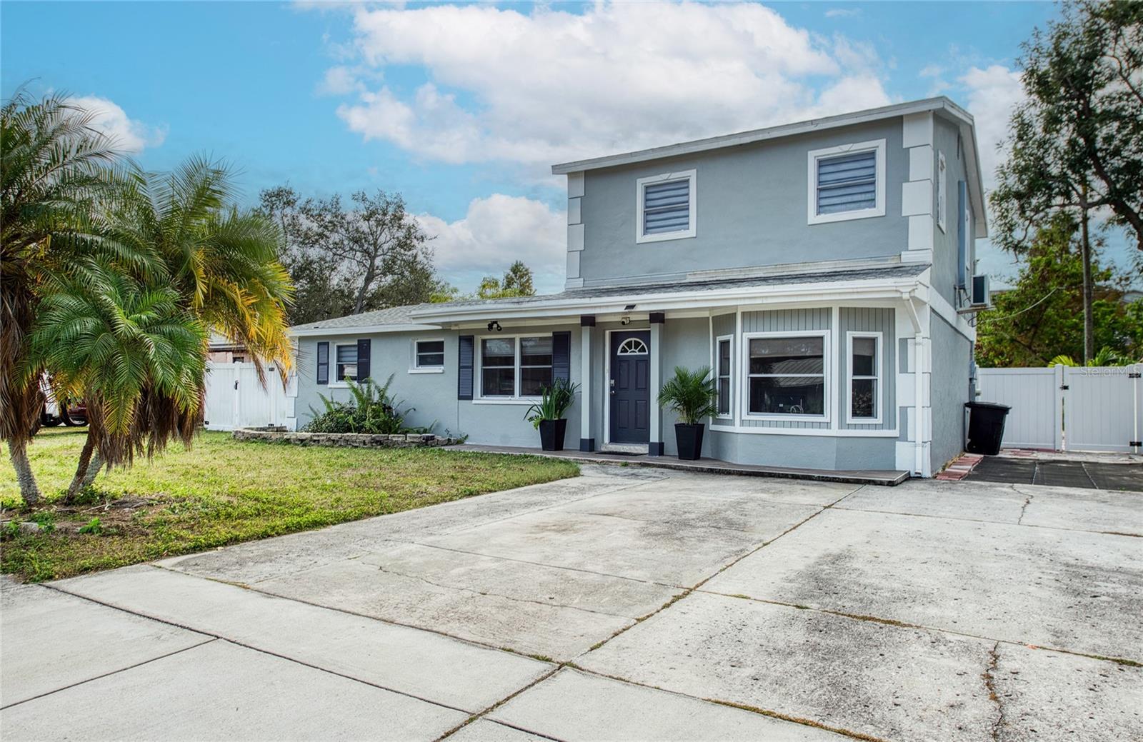 6724 77th Ave N, FL