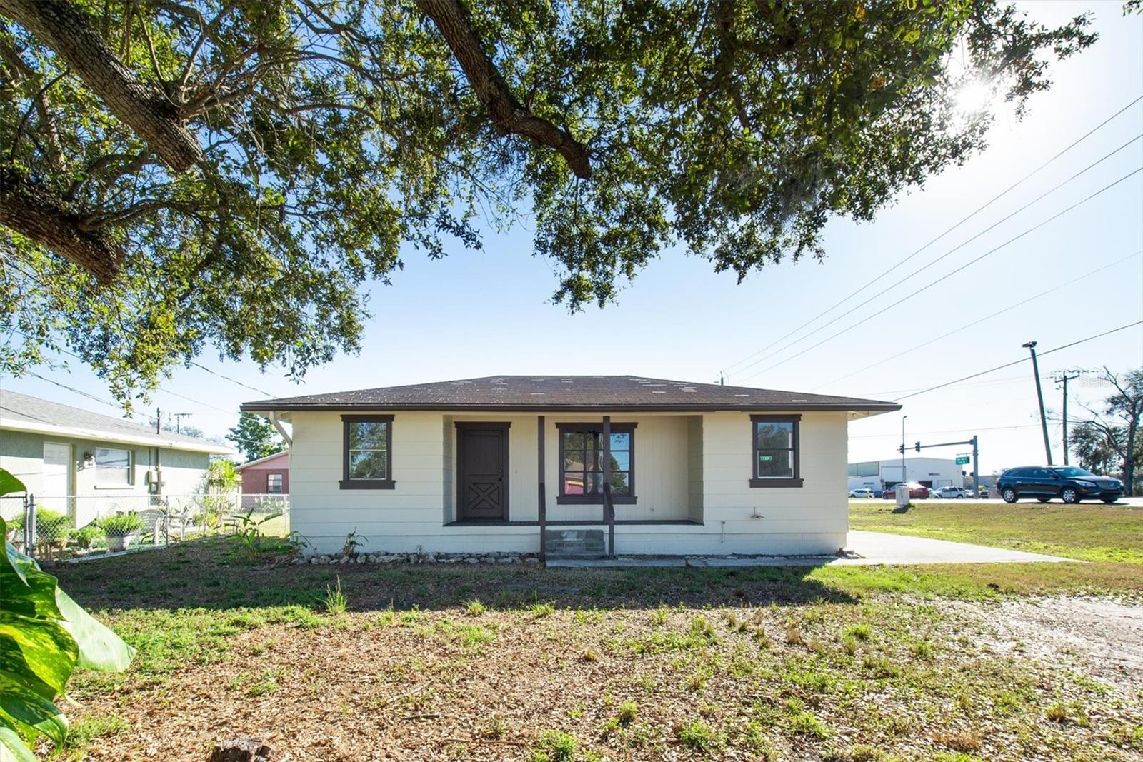1607 18th Street, FL