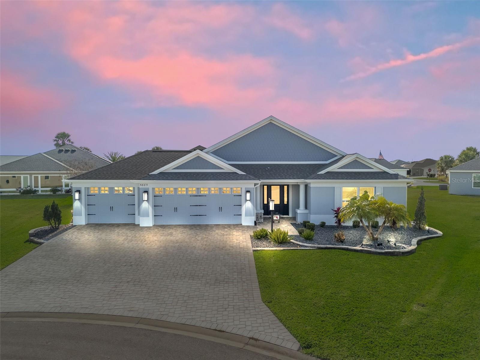 5885 Flint Loop, FL