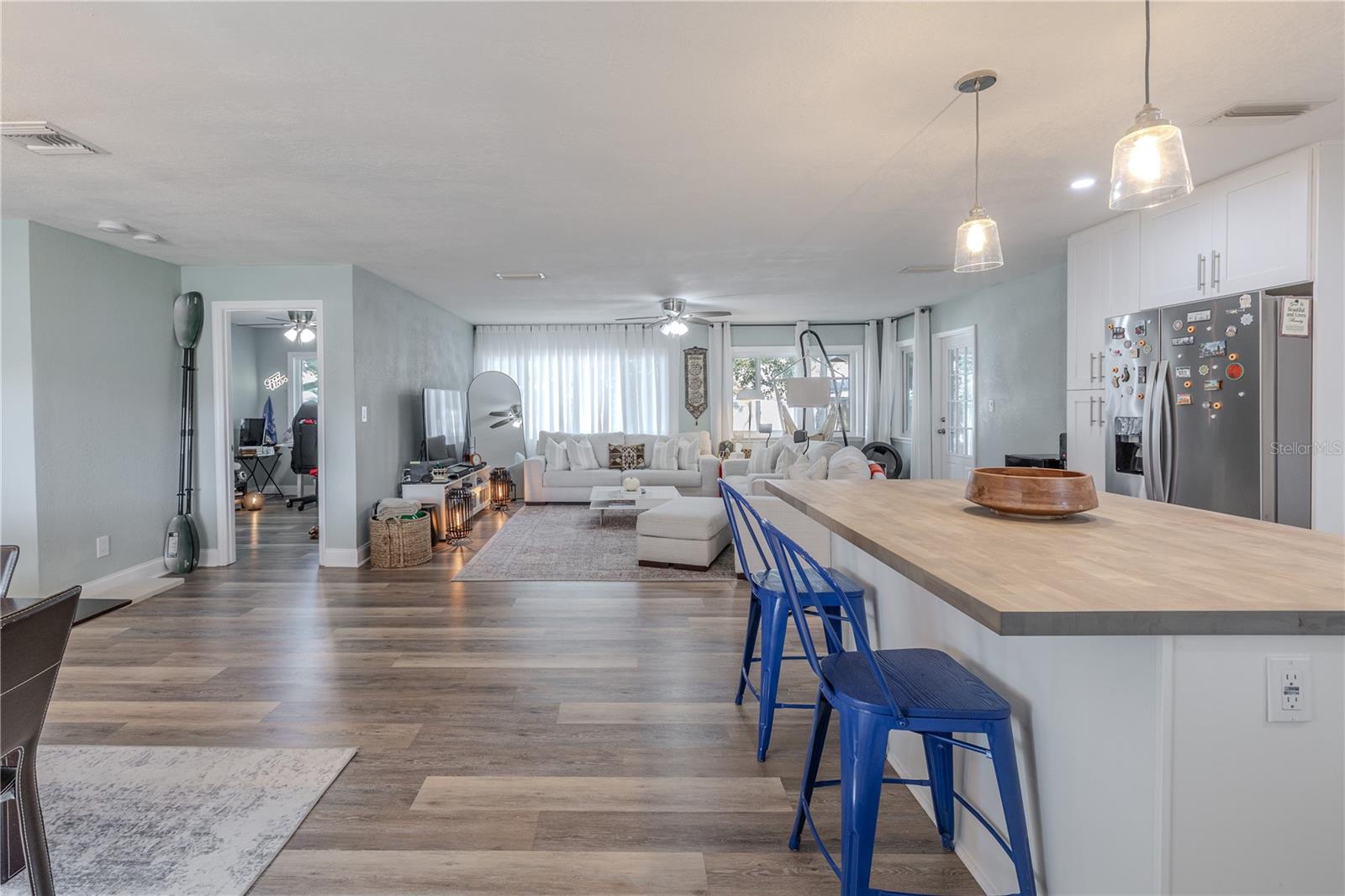 11615 Park Boulevard, FL