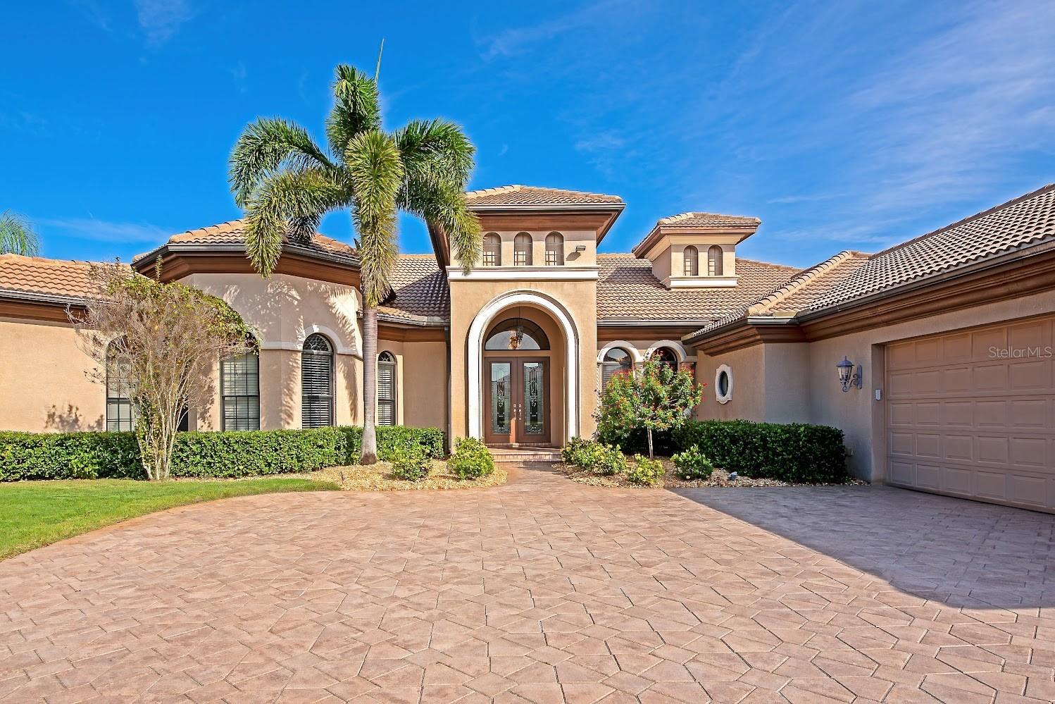 11716 River Shores Trail, FL