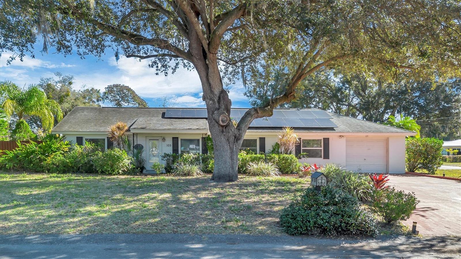 105 Owen Circle, FL
