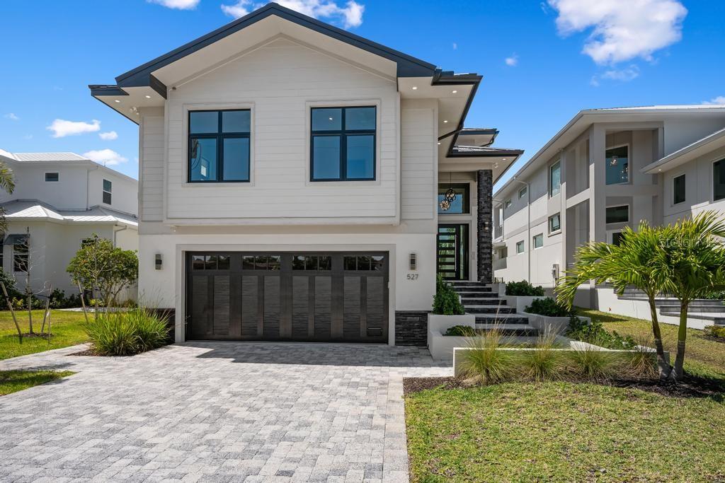 527 Venice Lane, FL