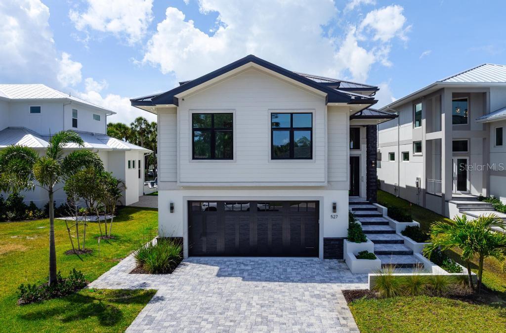 527 Venice Lane, FL