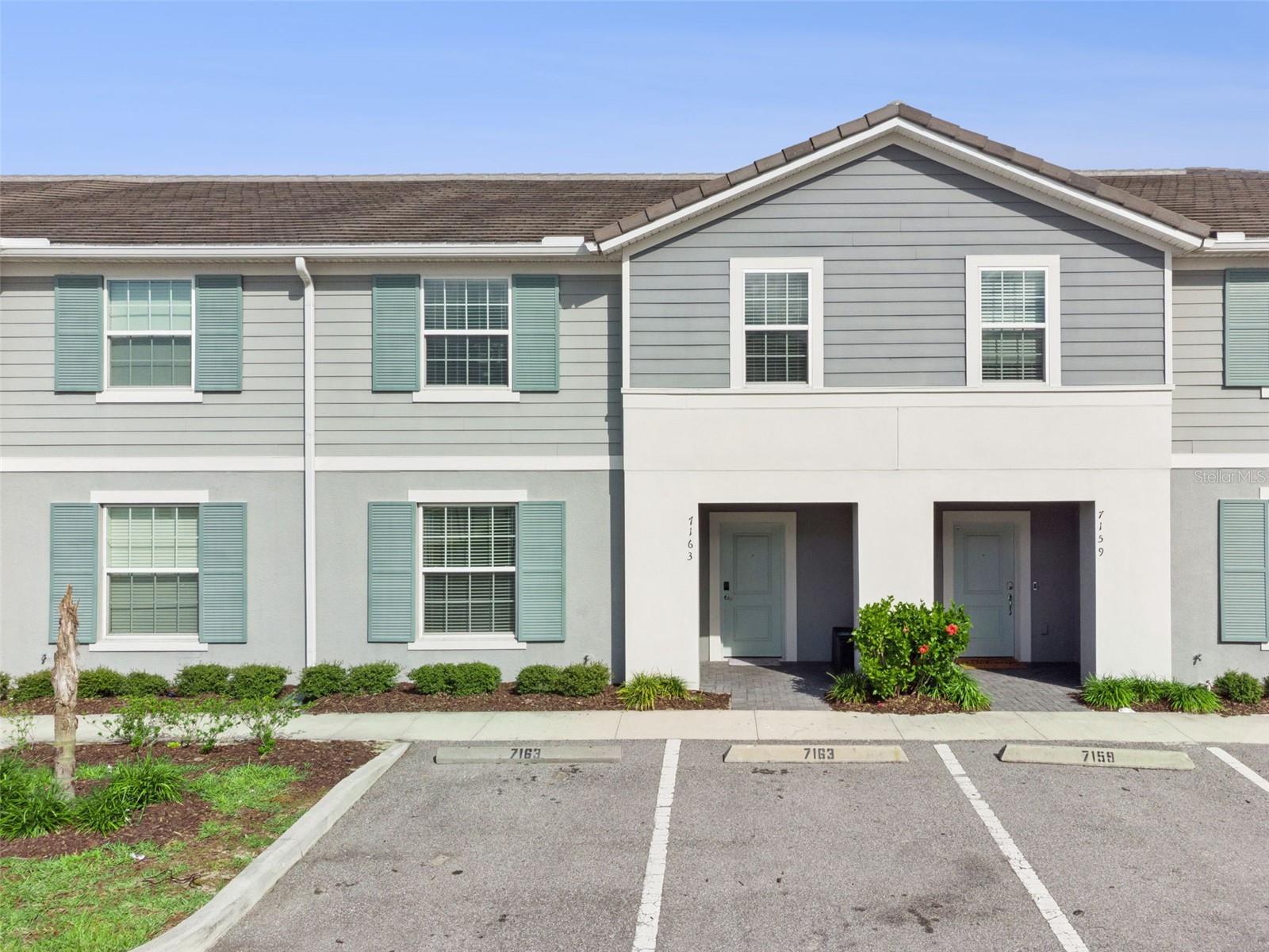 7163 Oakmoss Loop, FL