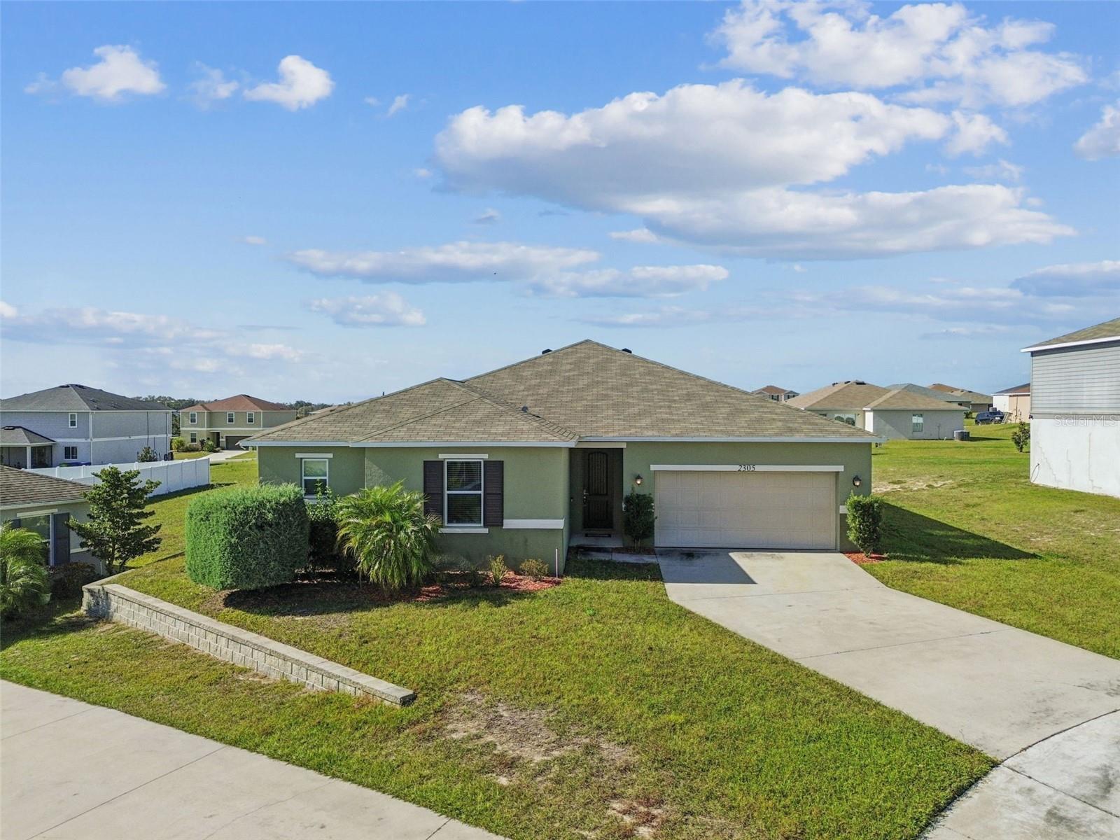 2305 Gladiolus Lane, FL