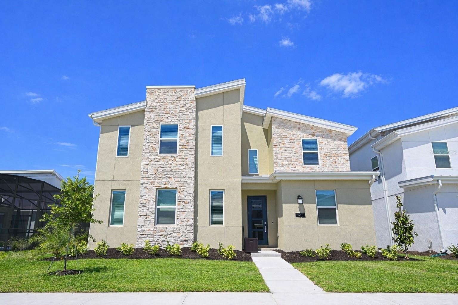 4221 Paragraph Drive, FL