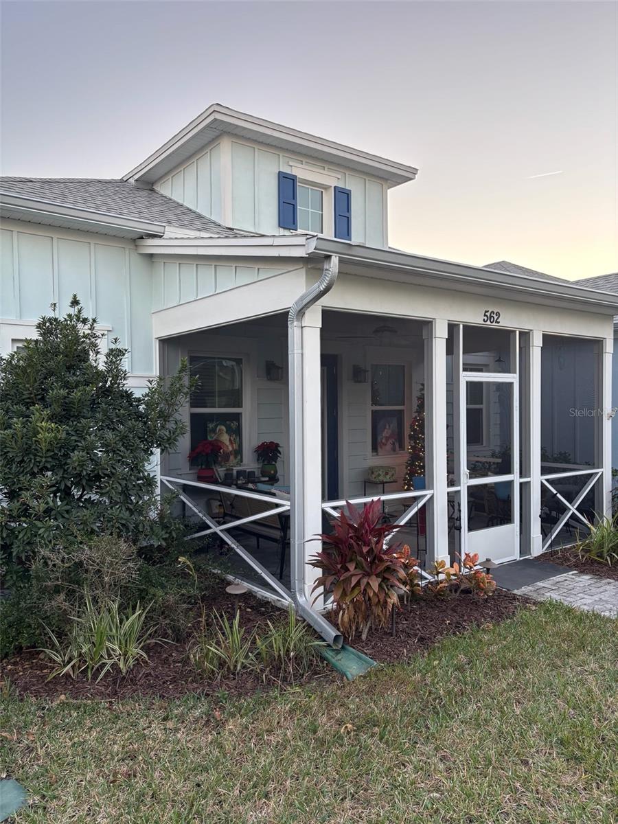 562 Landshark Boulevard, FL