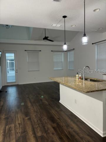 562 Landshark Boulevard, FL