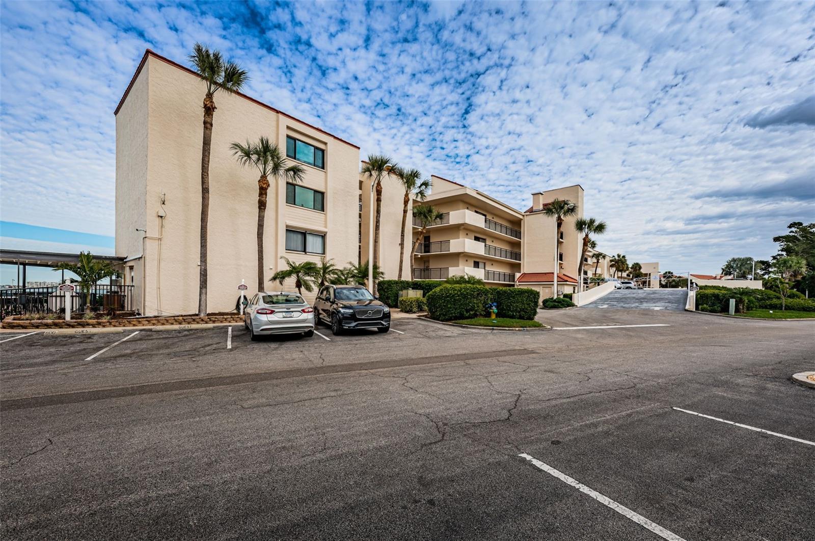 5633 Puerta Del Sol Blvd S #103, FL