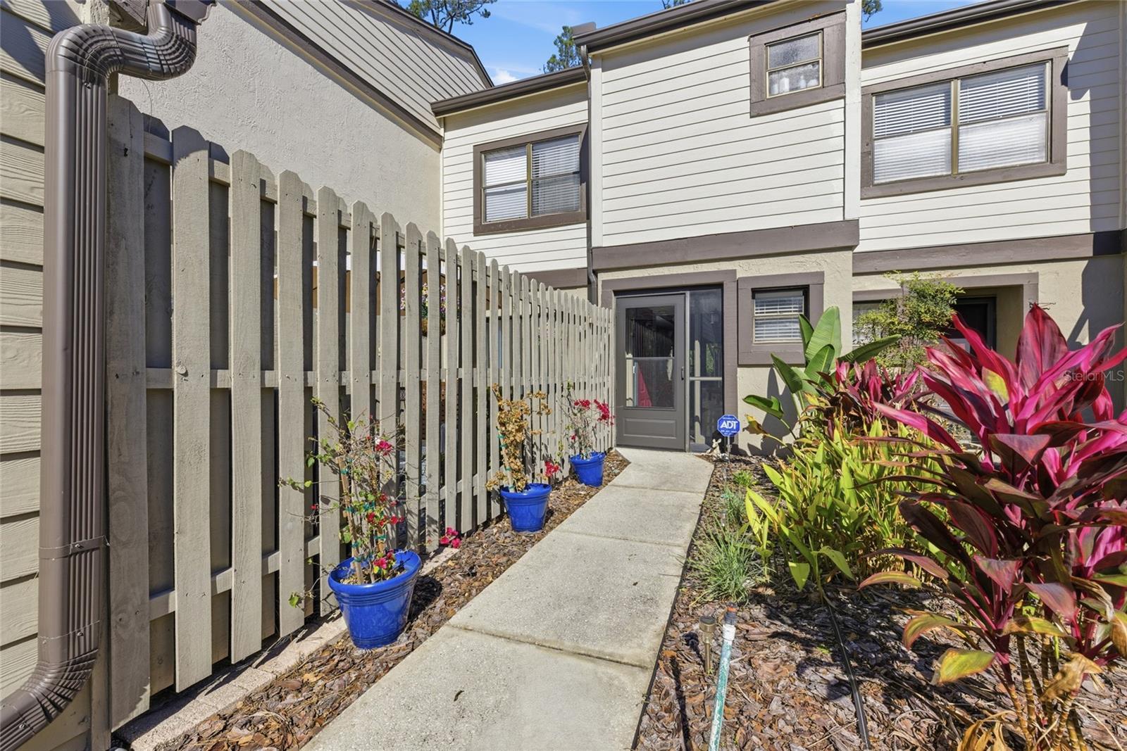 405 Woods Landing Trail, FL