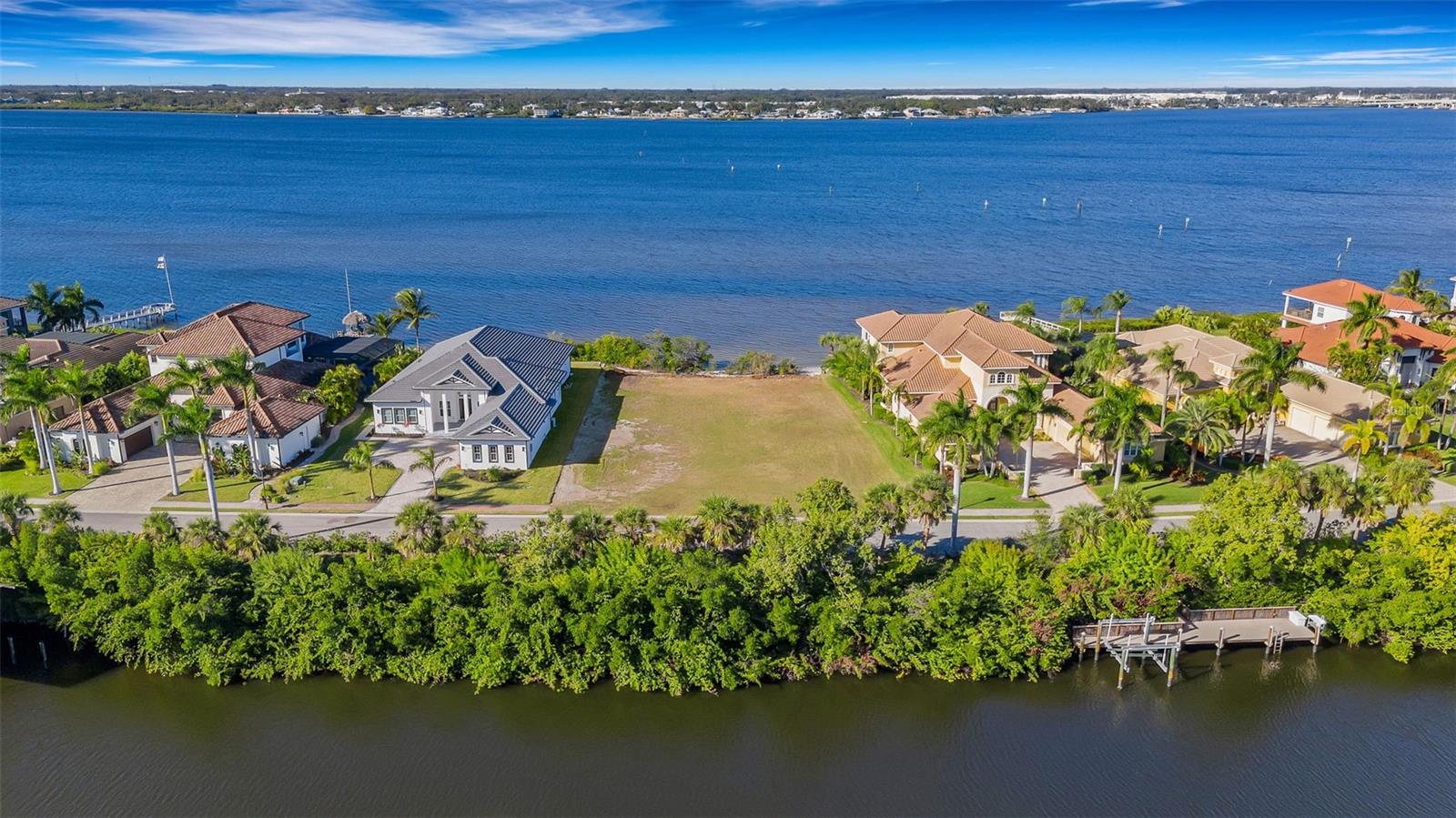 4111 Hawk Island Drive, FL