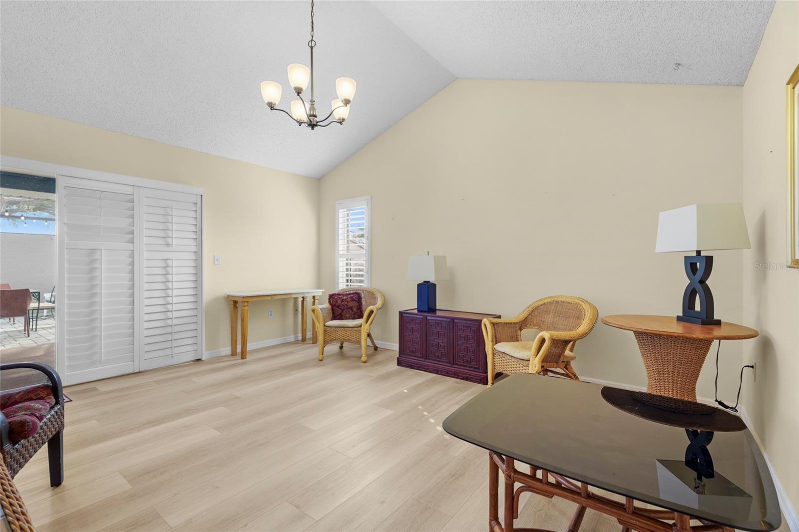 4096 Center Pointe Place, FL