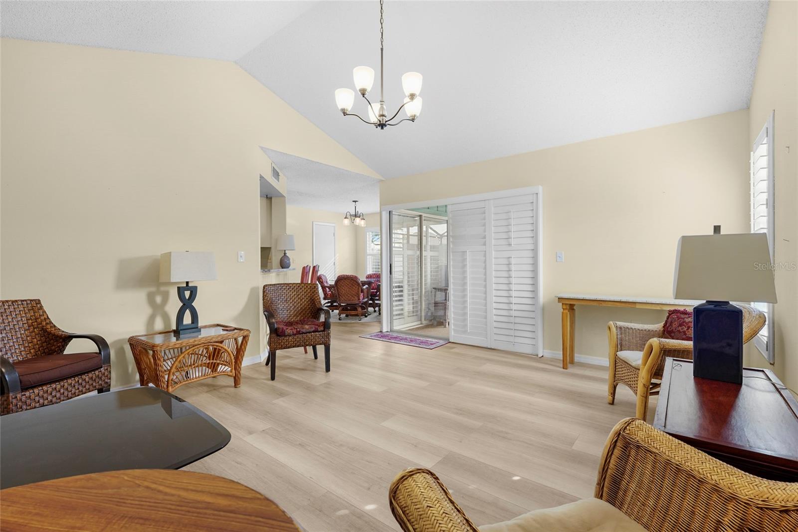 4096 Center Pointe Place, FL