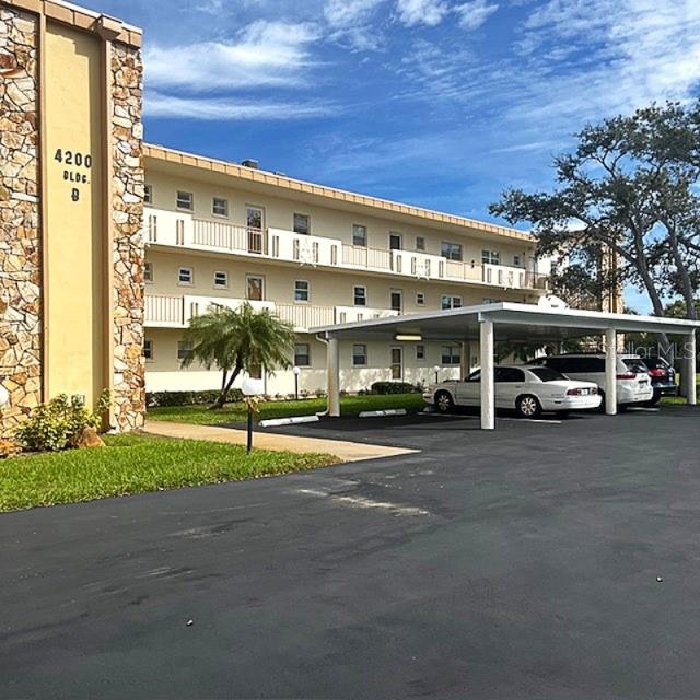 4200 Ironwood Circle, FL