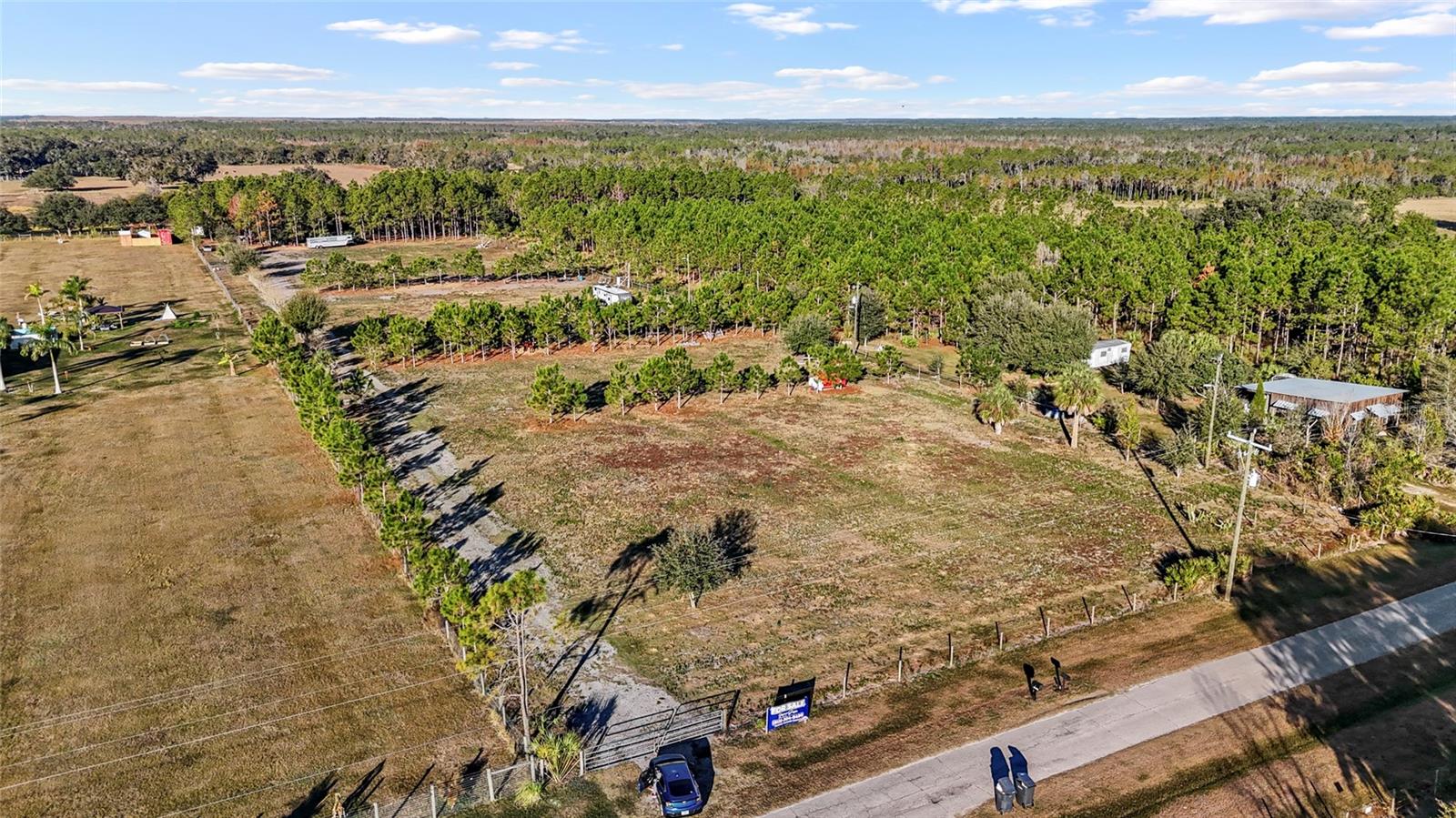 18121 Bethlehem Rd, FL