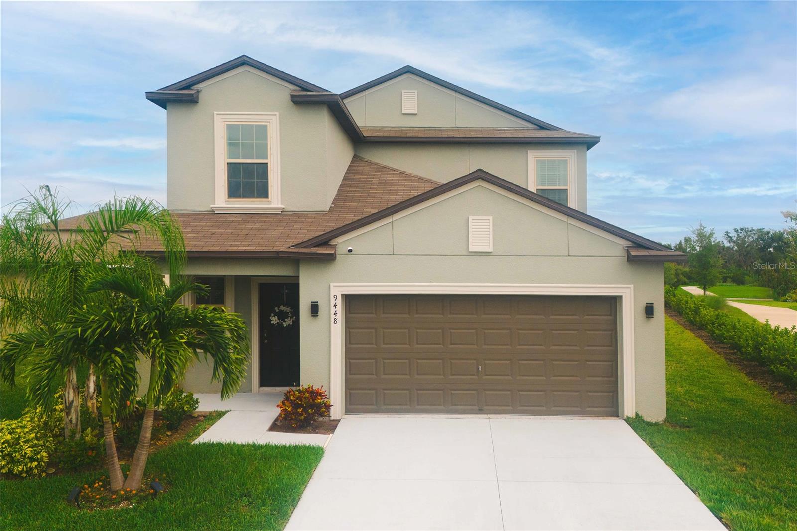 9448 Lemon Drop Loop, FL