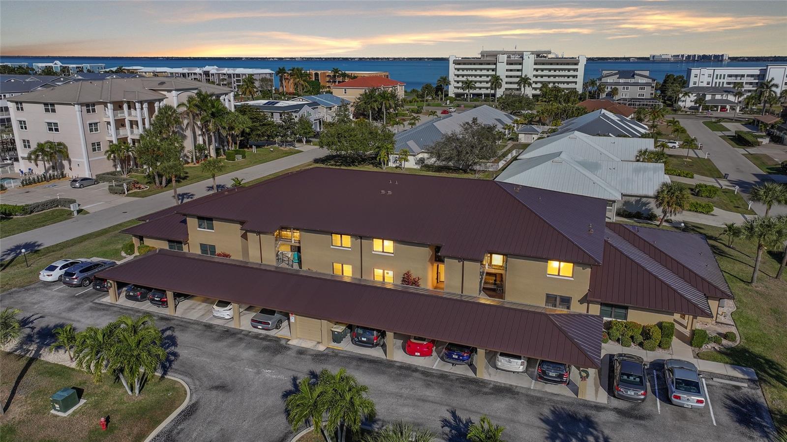 240 Lewis Circle, FL