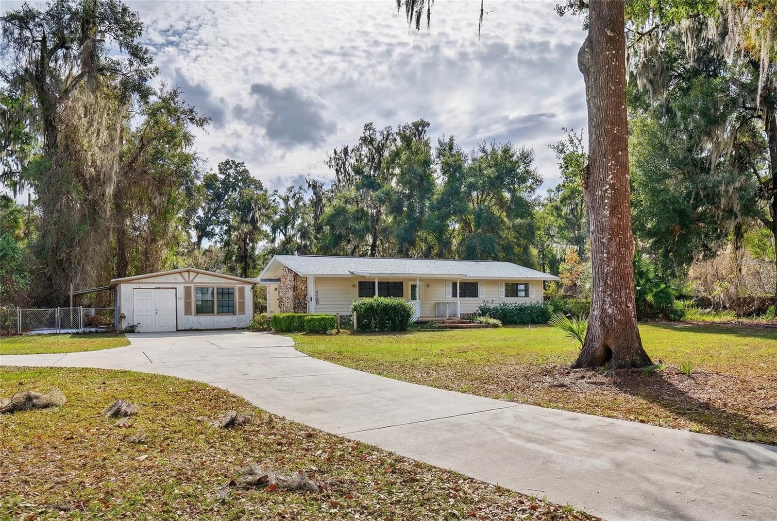 4400 Ne 139th Ln, FL