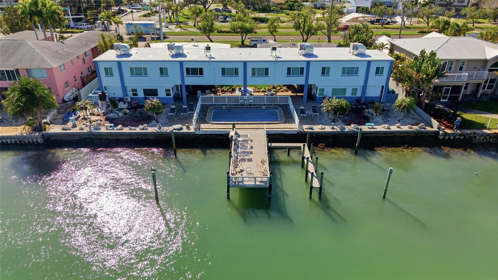 16 Paradise Lane, FL